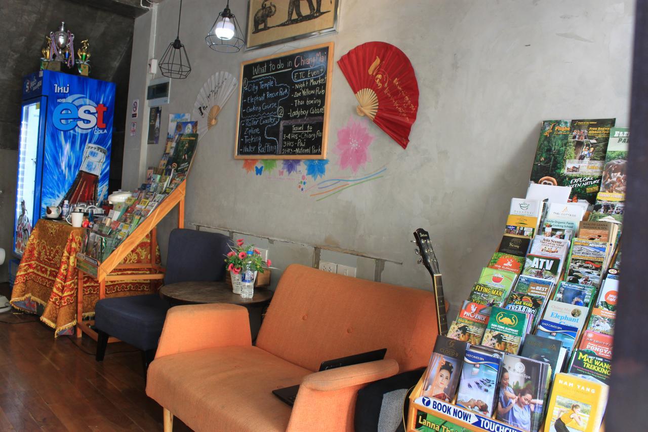 Hostel Bunk Boutique Cnx Chiang Mai Zewnętrze zdjęcie